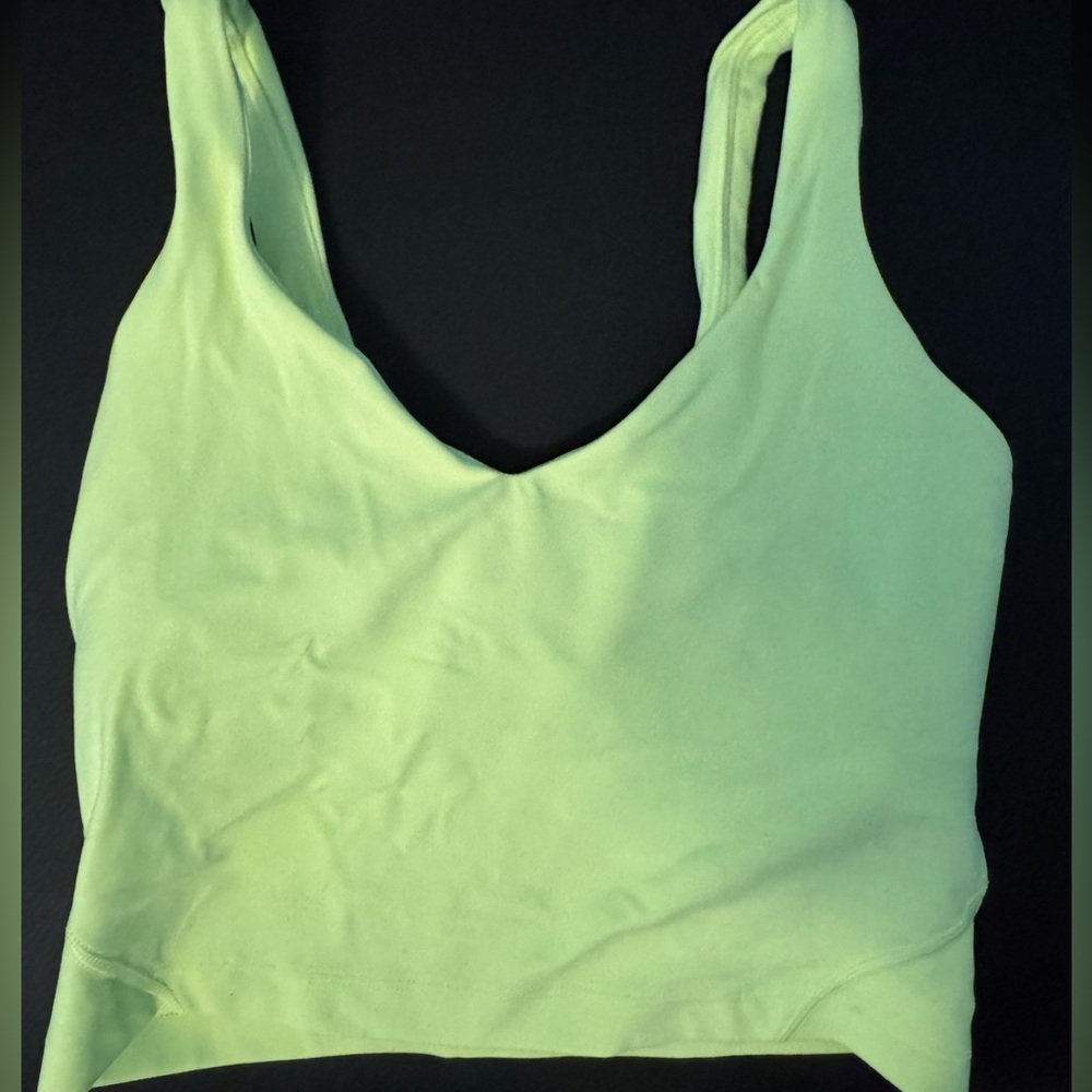 Lululemon align tank- green/yellow highlighter
Barely worn size 6
